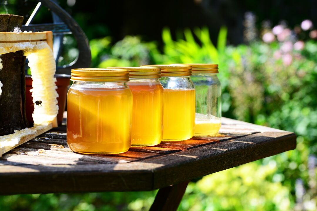 Honey enhances male vitality